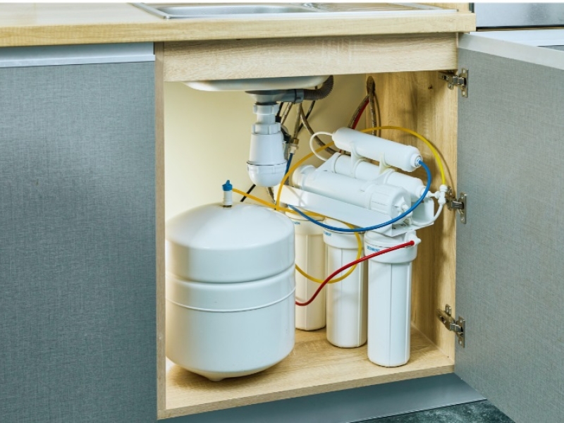 Mit kell figyelembe venni a víztisztító telepítésénél